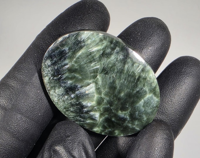 Small Seraphinite Palm Stone