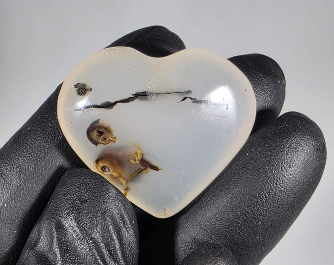Dendritic Agate Heart Stone