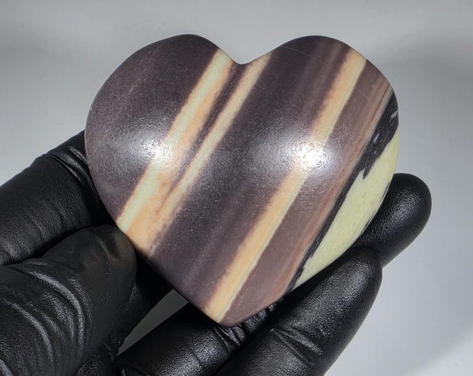 Purple Robe Jade Heart Stone *Imperfect