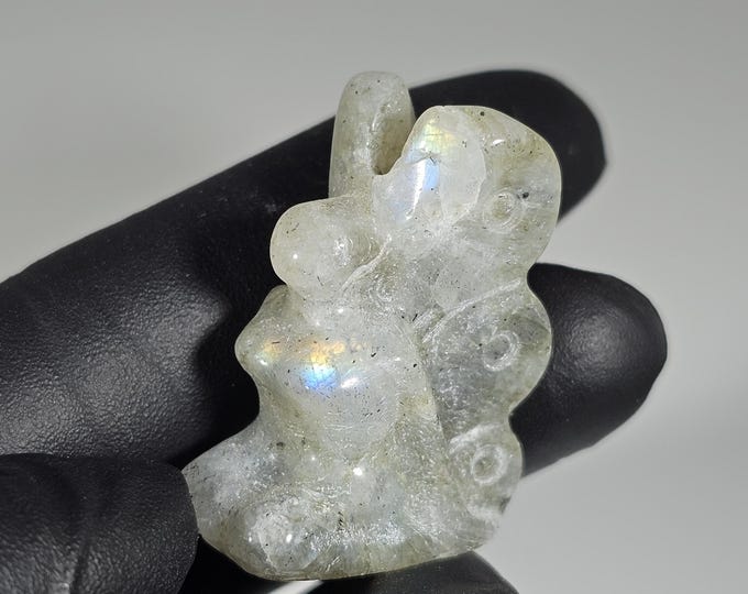 Mini Labradorite Fairy Carving