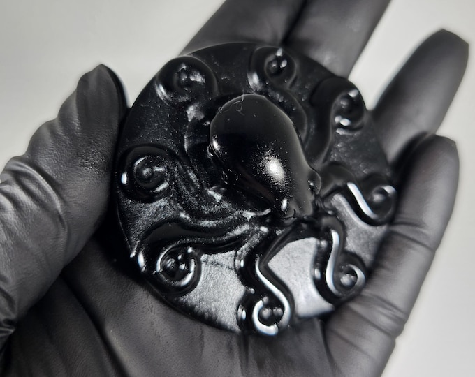 Obsidian Octopus Carving