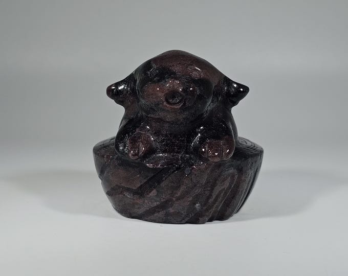 Garnet in Arfvedsonite Dog in a Cup Carving