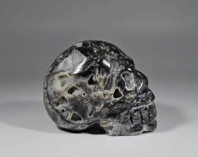 1.98" Sphalerite Skull Carving