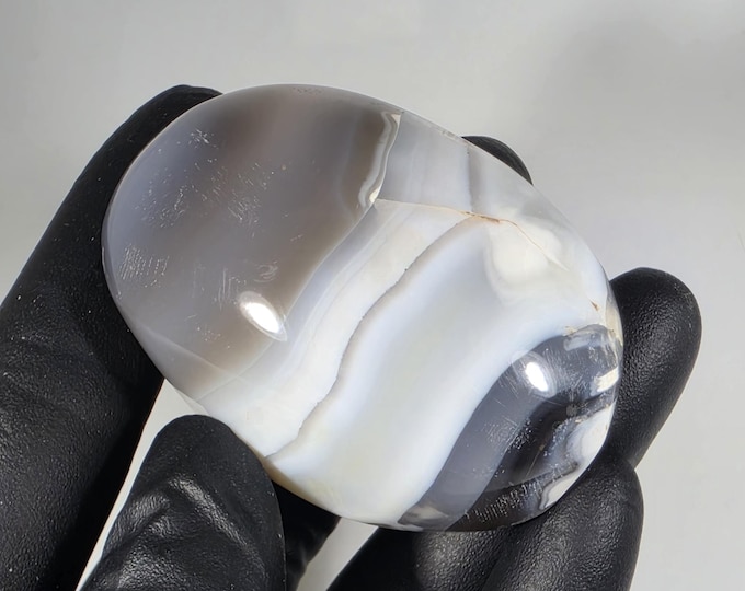 Orca Agate Palm Stone