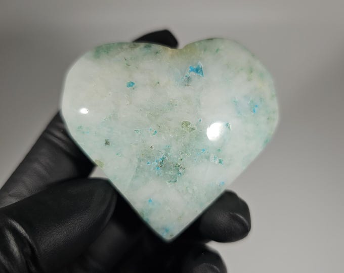 Phoenix Stone Heart Palm Stone