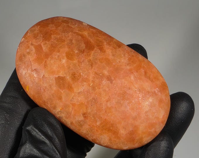 Sunstone Palm Stone