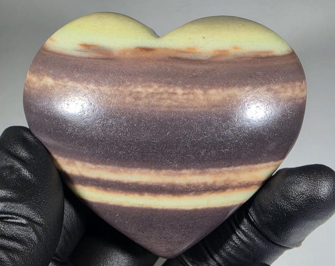 Purple Robe Jade Heart Stone