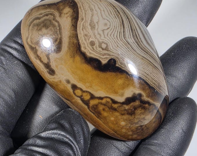 Sardonyx Palm Stone