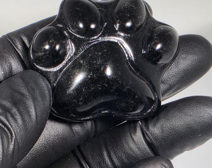 Obsidian Cat Paw Carving 1.6"