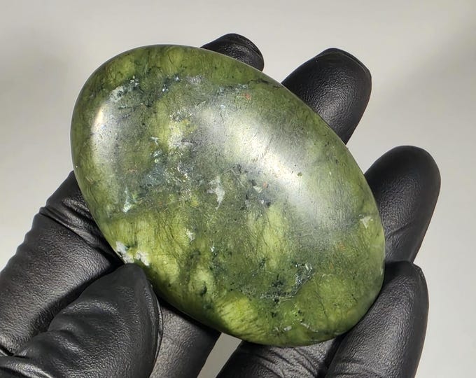 Green Jade Palm Stone