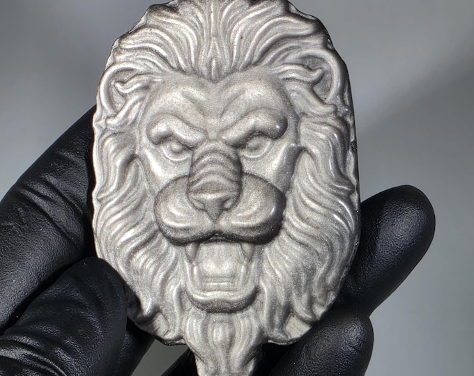 Silver Obsidian Lion Carving
