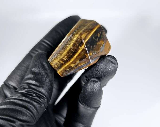 Small Tigerseye Freeform
