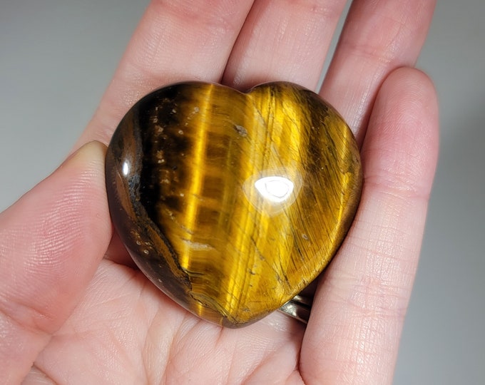Tigerseye Heart Carving
