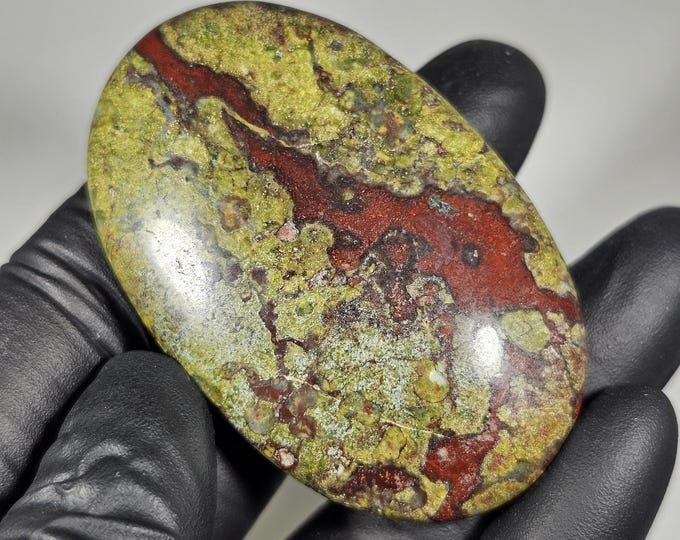 Dragon Blood Palm Stone