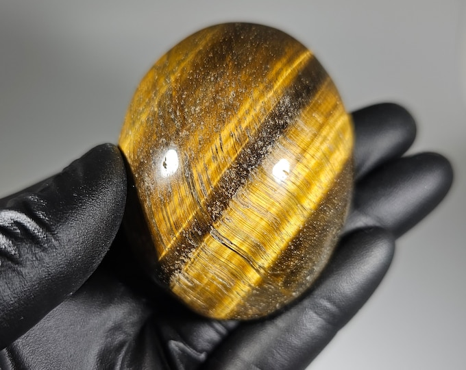 Tigerseye Palm Stone