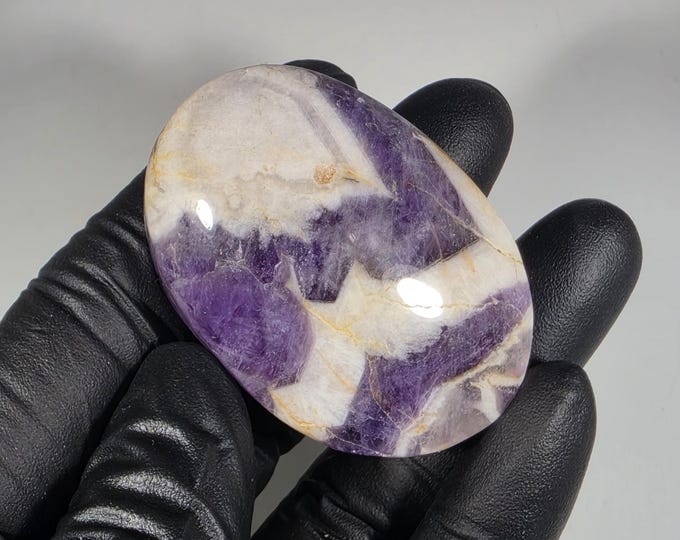 Dream Amethyst Palm Stone