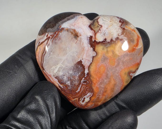 Mexico Crazy Lace Agate Heart Stone