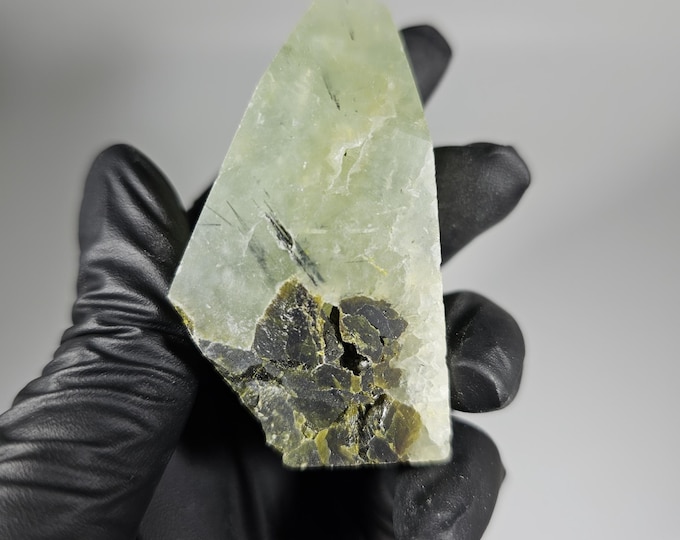Prehnite with Epidote Freeform