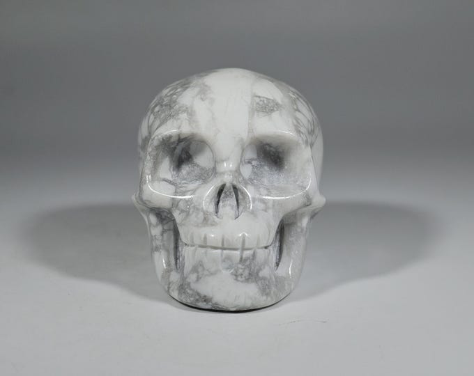 2" Howlite Skull Carving *Imperfect