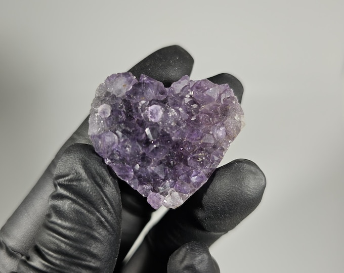 Small Druzy Amethyst Heart Cluster Carving