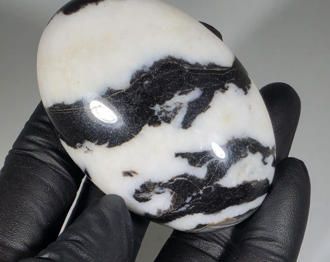 Zebra Jasper Palm Stone
