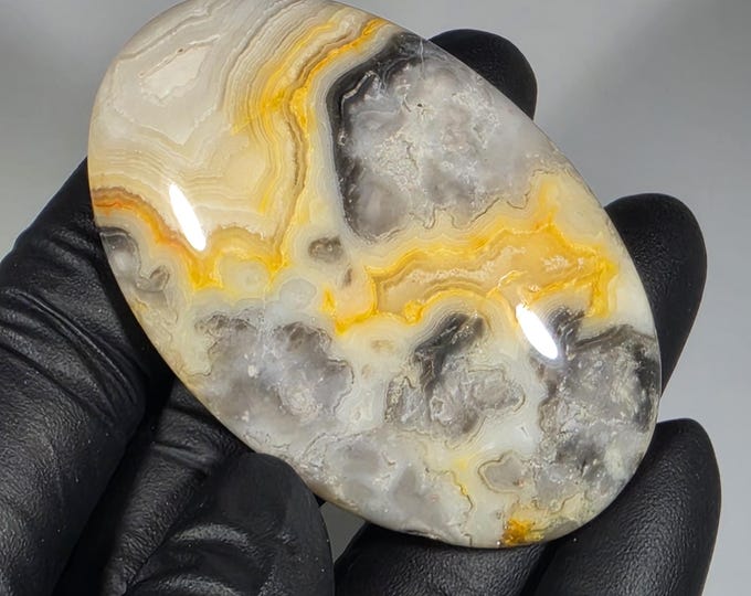 Crazy Lace Agate Palm Stone