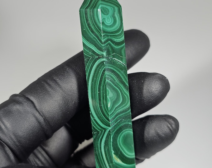A+ Silk Malachite Tower #10 (2.7")