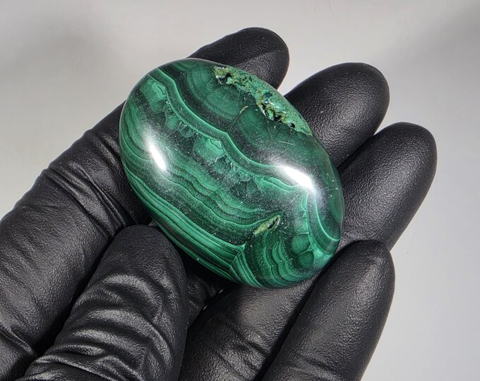 Malachite Palm Stone