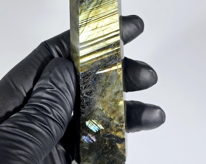 3.4" Labradorite Tower