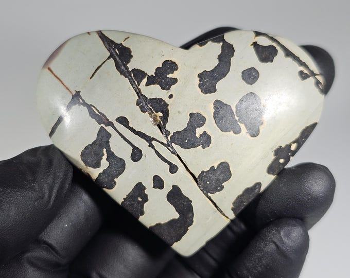 Picture Jasper Heart Palm Stone *Imperfect