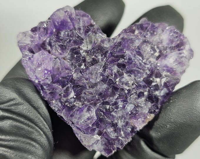 Small Druzy Amethyst Heart Cluster Carving