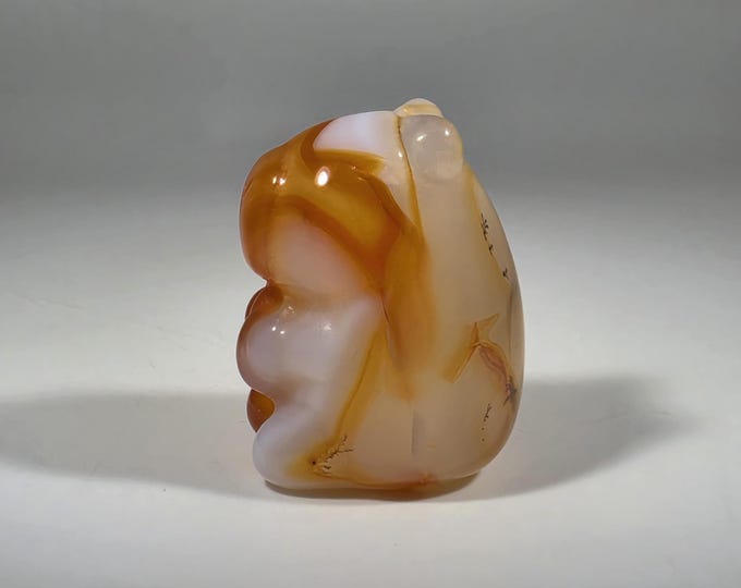 Dendritic Carnelian Hamster Carving