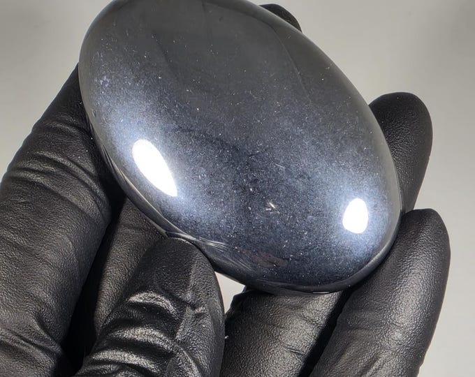 Terahertz Palm Stone