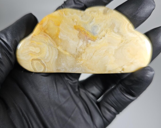 Small Crazy Lace Agate Cloud Carving