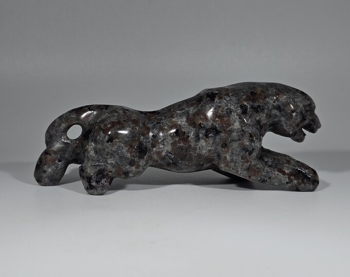 Yooperlite Panther Carving