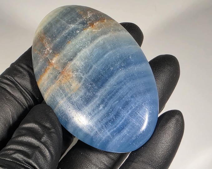 Blue Onyx Palm Stone