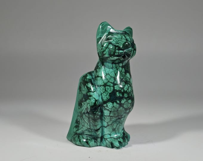Malachite Cat Carving