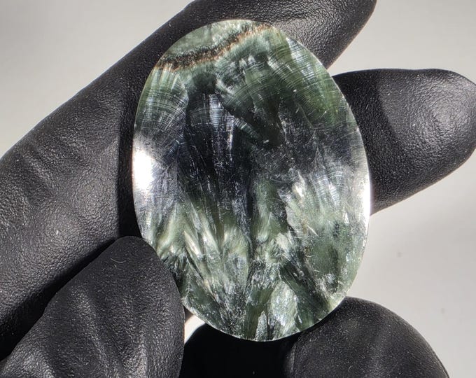 Small Seraphinite Palm Stone