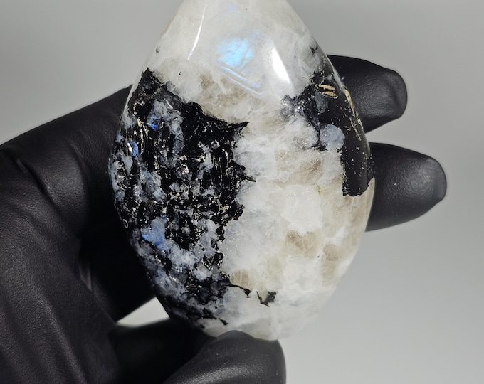 Rainbow Moonstone Freeform/Flame