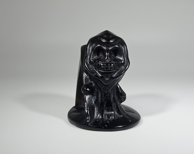 2" Ice Obsidian Reaper Carving