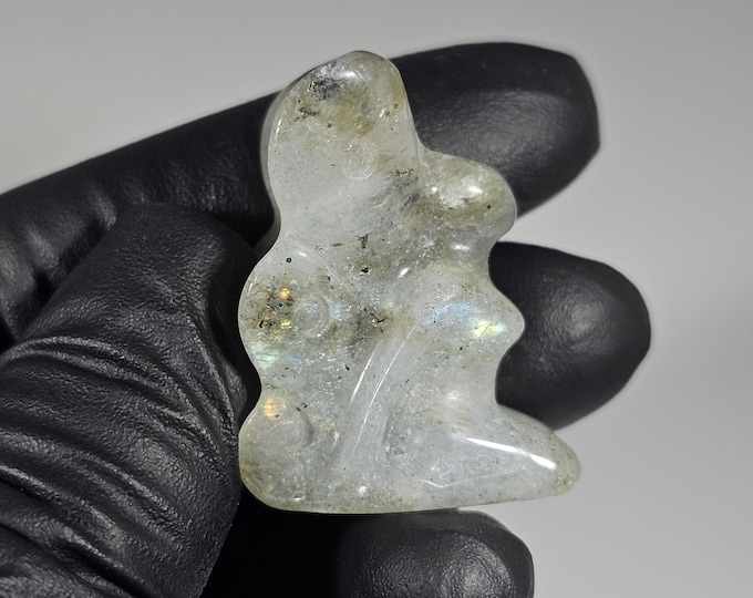Mini Labradorite Fairy Carving