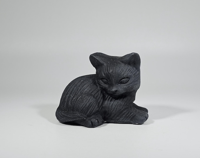 Obsidian Cat Carving