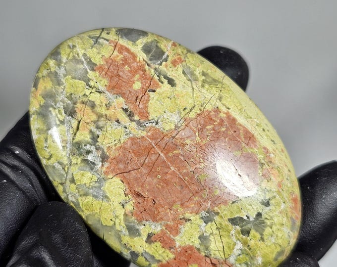 Unakite Palm Stone