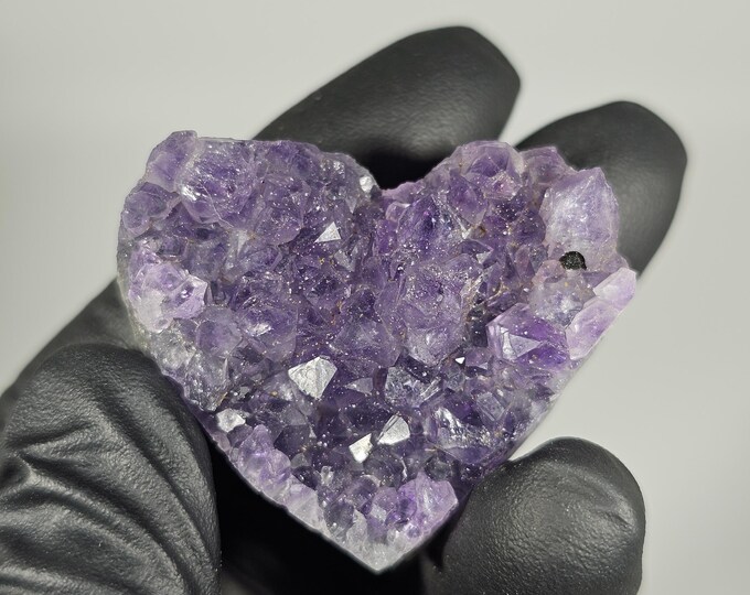 Small Druzy Amethyst Heart Cluster Carving