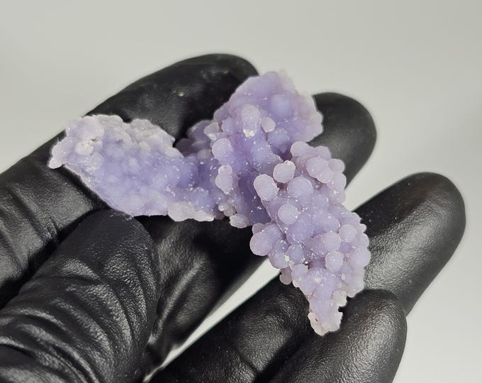 Small Purple Grape Agate Cluster