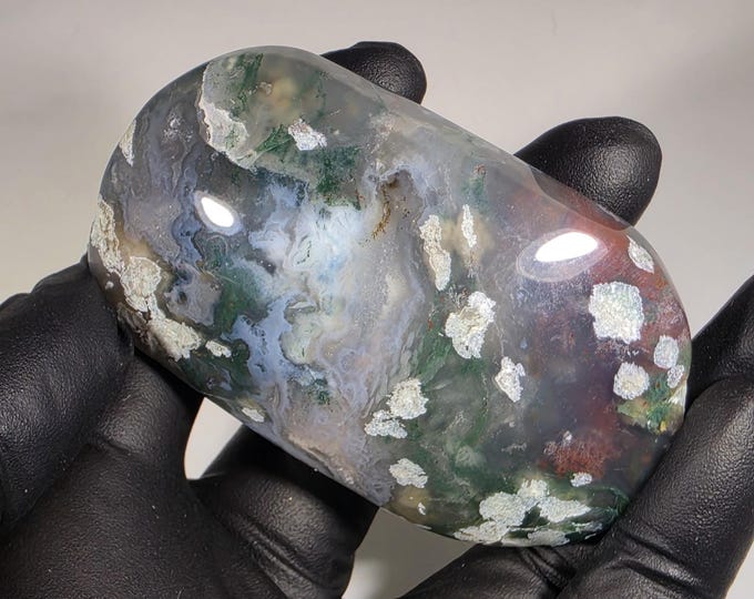Moss Agate Palm Stone
