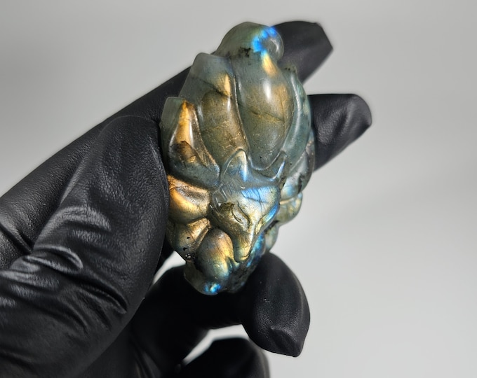 Labradorite 9 Tail Fox Carving
