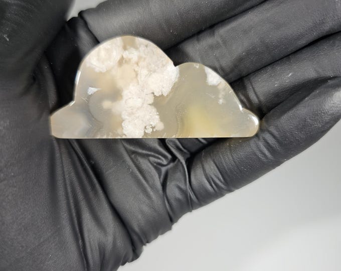 Small Flower Agate Cloud Carving