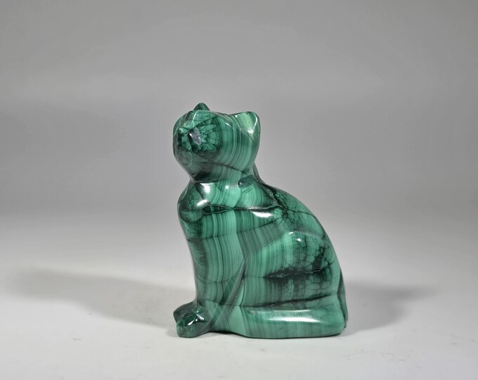 Malachite Cat Carving