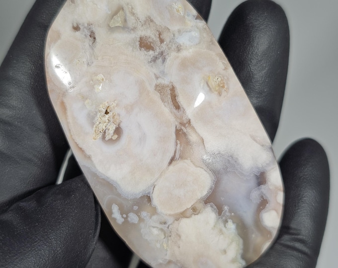 Flower Agate Palm Stone